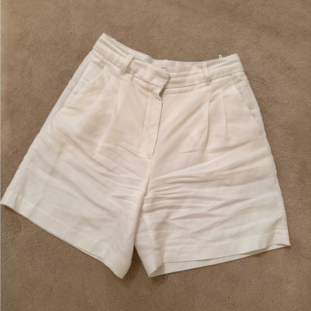 Effortless linen short (7”) - Picture 4 of 16